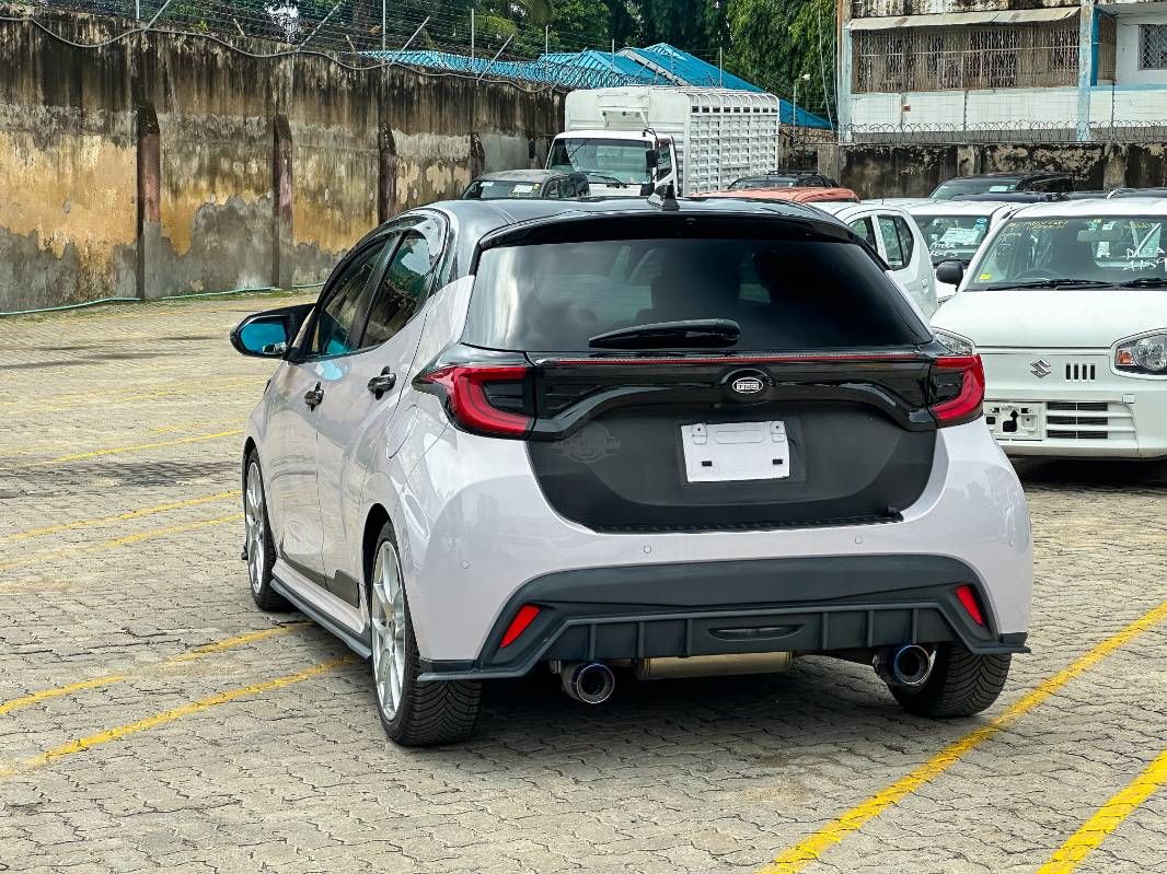 2020 Toyota Yaris in pink, photo 4 of 12, for sale in Kenya (Ref T20-13059)