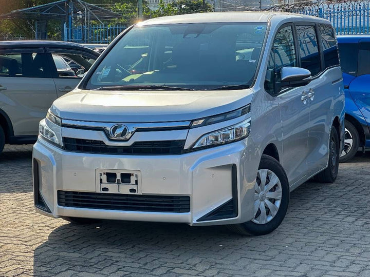 2020 Toyota Voxy in silver, photo 1 of 13, for sale in Kenya (Ref T20-08967)