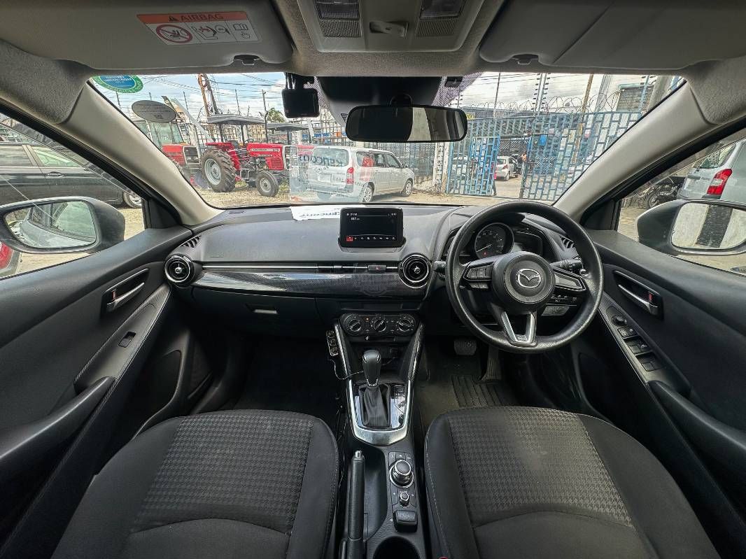 2019 Mazda Demio