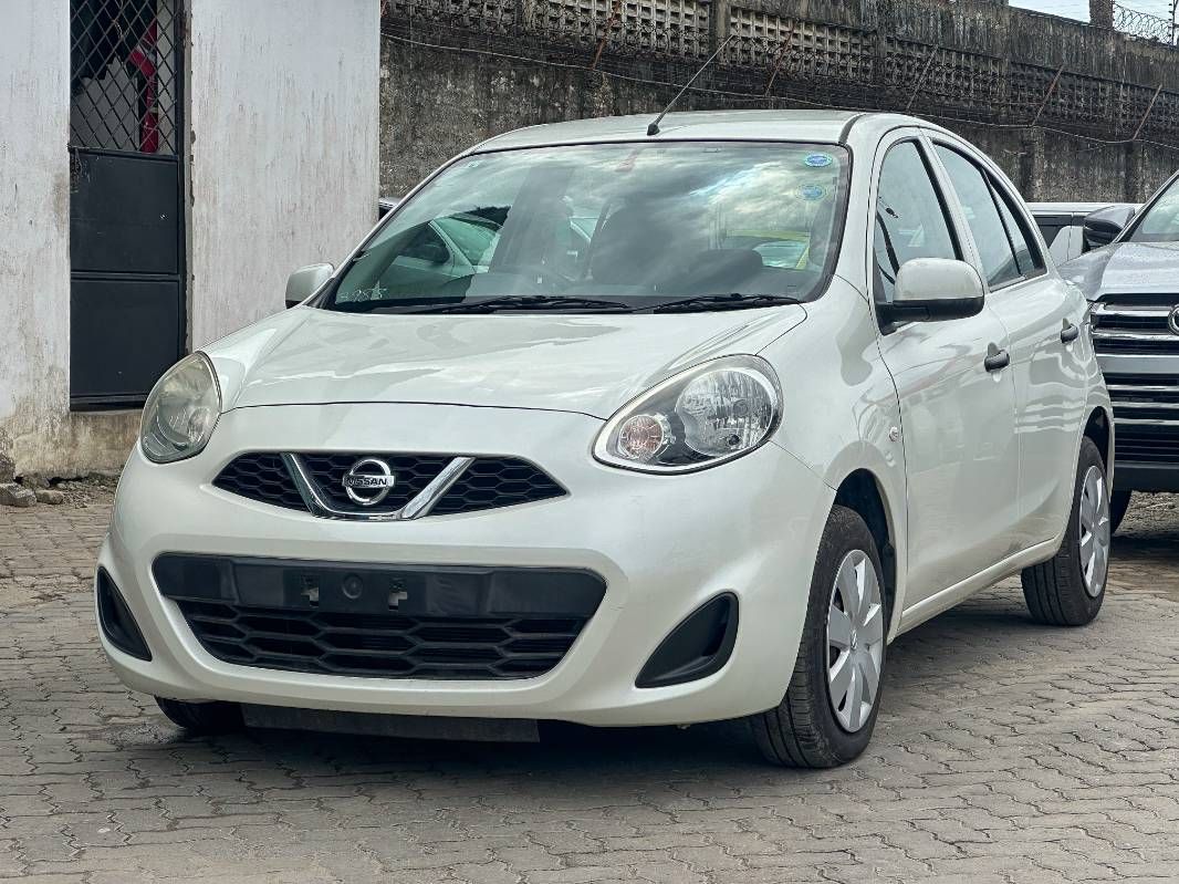 2019 Nissan March