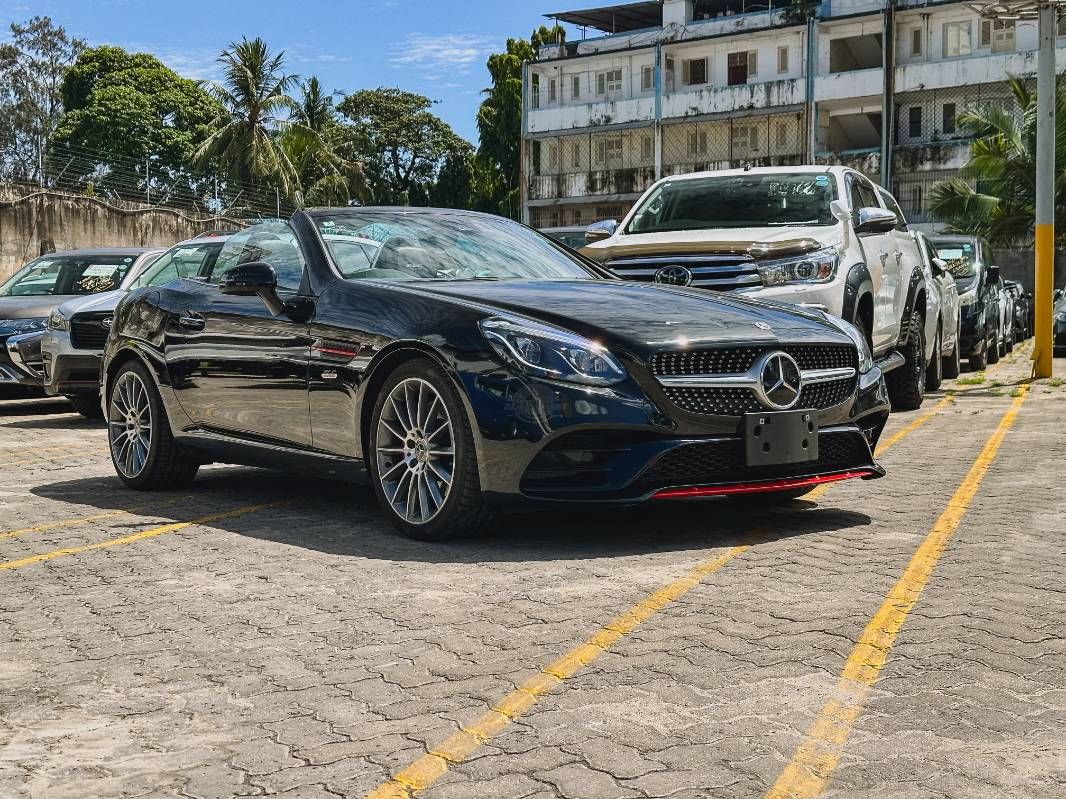 2018 Mercedes-Benz SLC180, photo 8