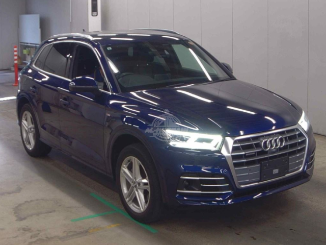 2019 Audi Q5 in blue, photo 1 of 3, for sale in Kenya (Ref A19-87447)