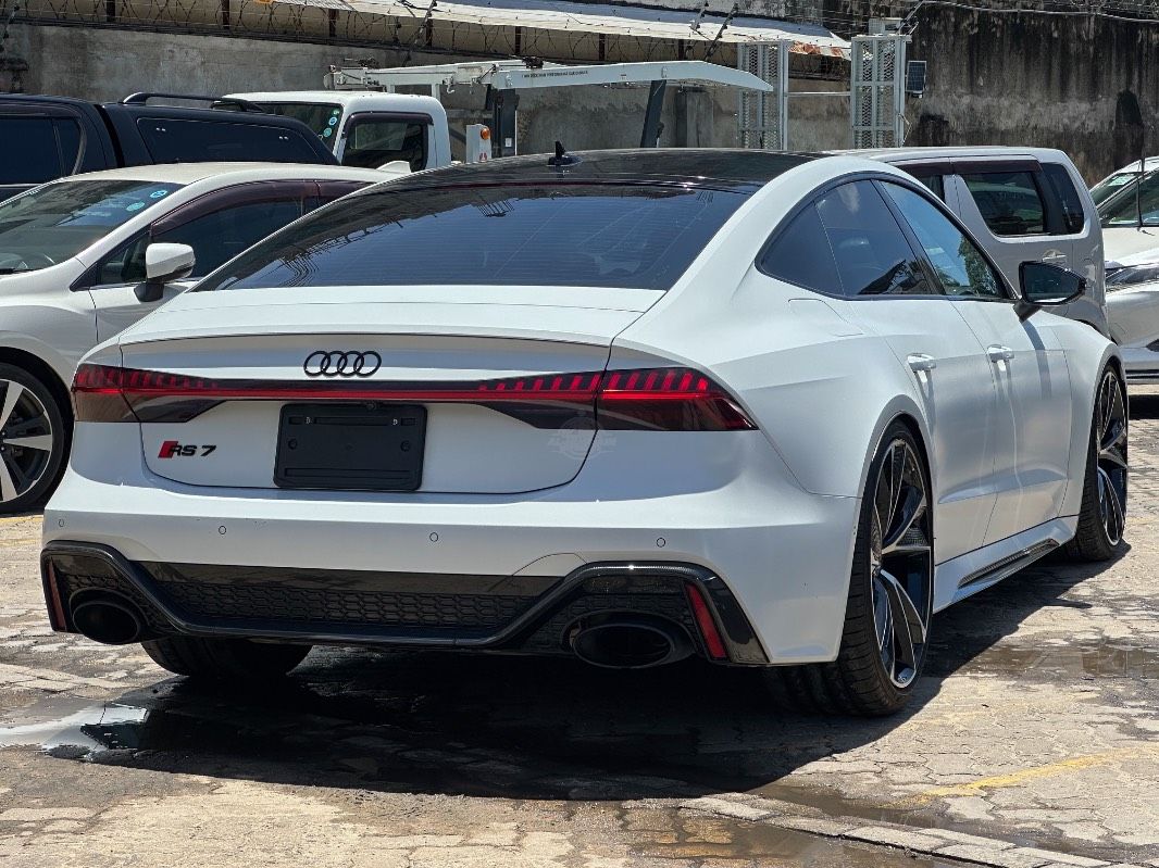 2022 Audi RS7