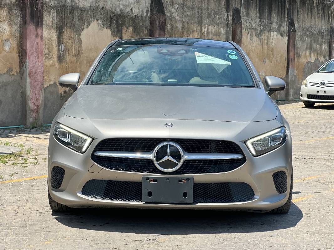 2019 Mercedes-Benz A250 in grey, photo 2 of 12, for sale in Kenya (Ref M19-14481)
