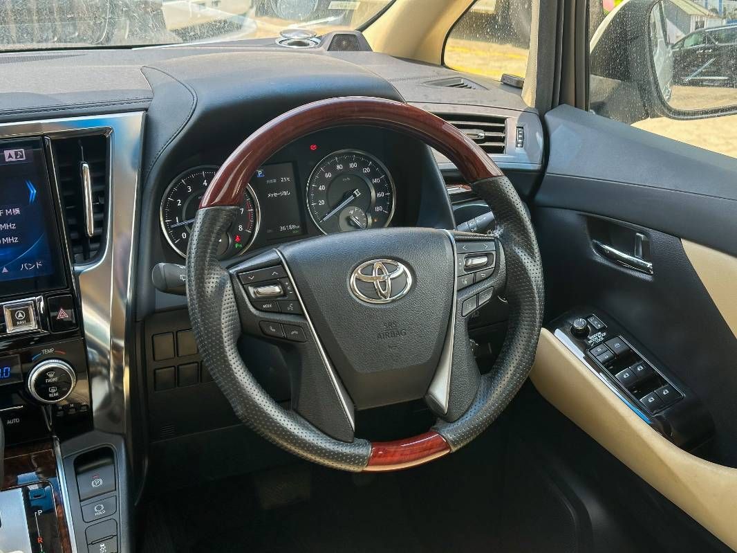 2019 Toyota Vellfire