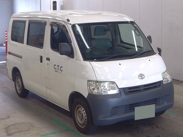 2020 Toyota Townace in white, photo 1 of 2, for sale in Kenya (Ref T20-88375)