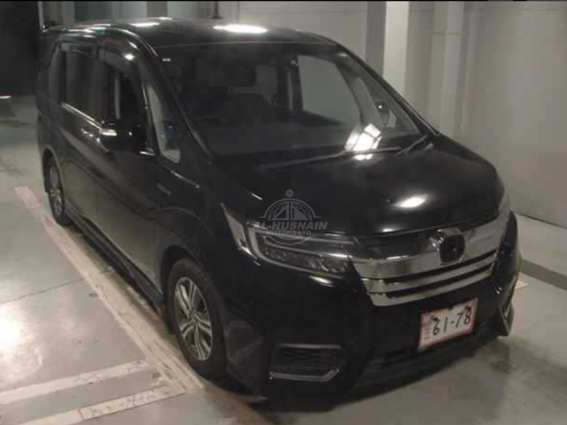 2019 Honda Stepwgn in black, photo 1 of 4, for sale in Kenya (Ref H19-87437)