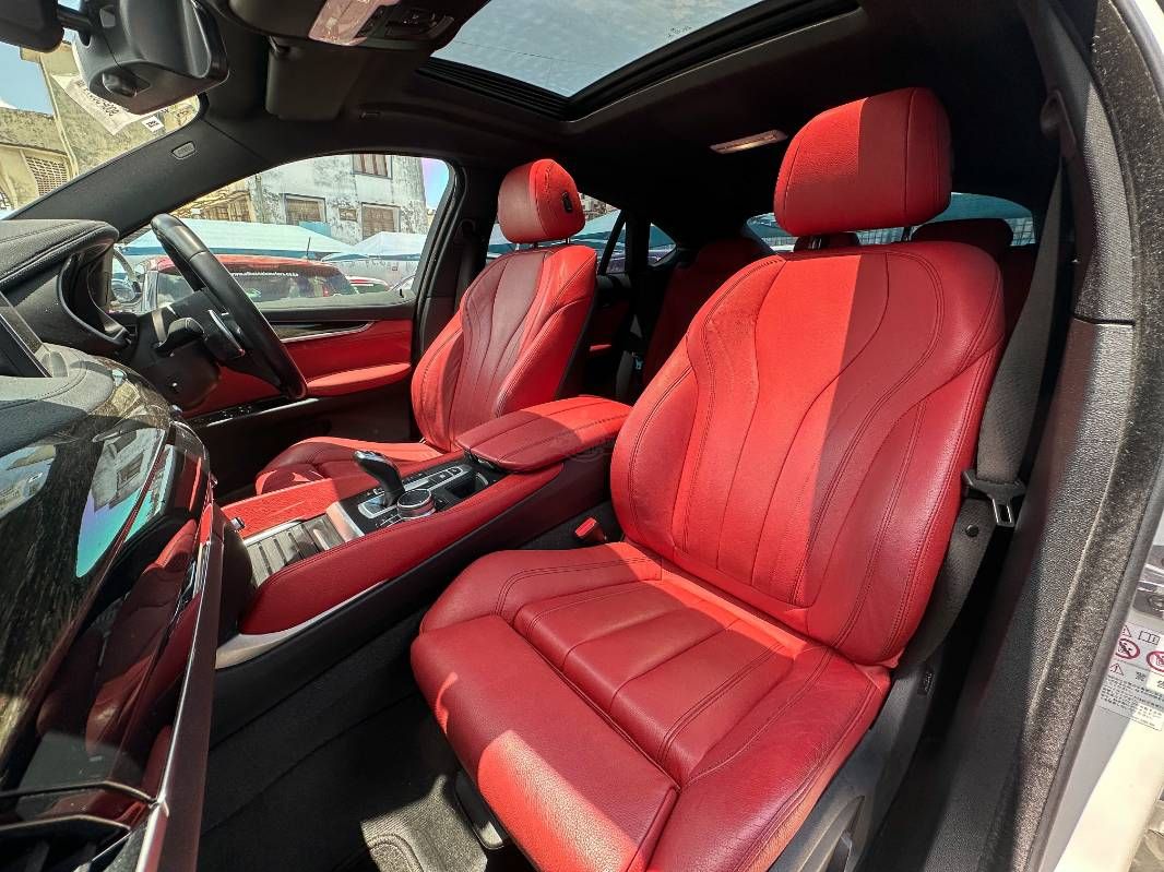 2019 BMW X6 in white, photo 11 of 13, for sale in Kenya (Ref B19-56574)
