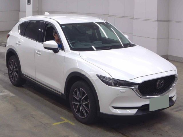 2019 Mazda CX-5 in pearl, photo 1 of 3, for sale in Kenya (Ref M19-02267)