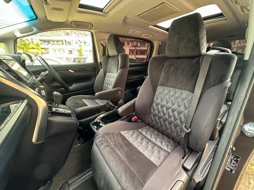 2019 Toyota Vellfire