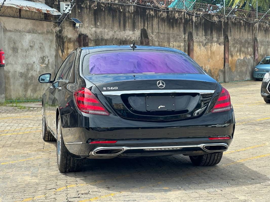 2019 Mercedes-Benz S560 in black, photo 4 of 13, for sale in Kenya (Ref M19-11073)