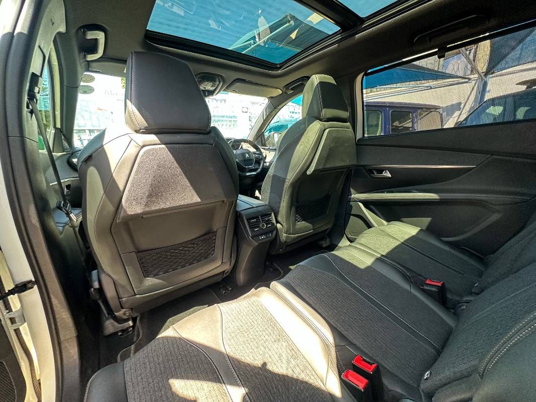 2020 Peugeot 5008