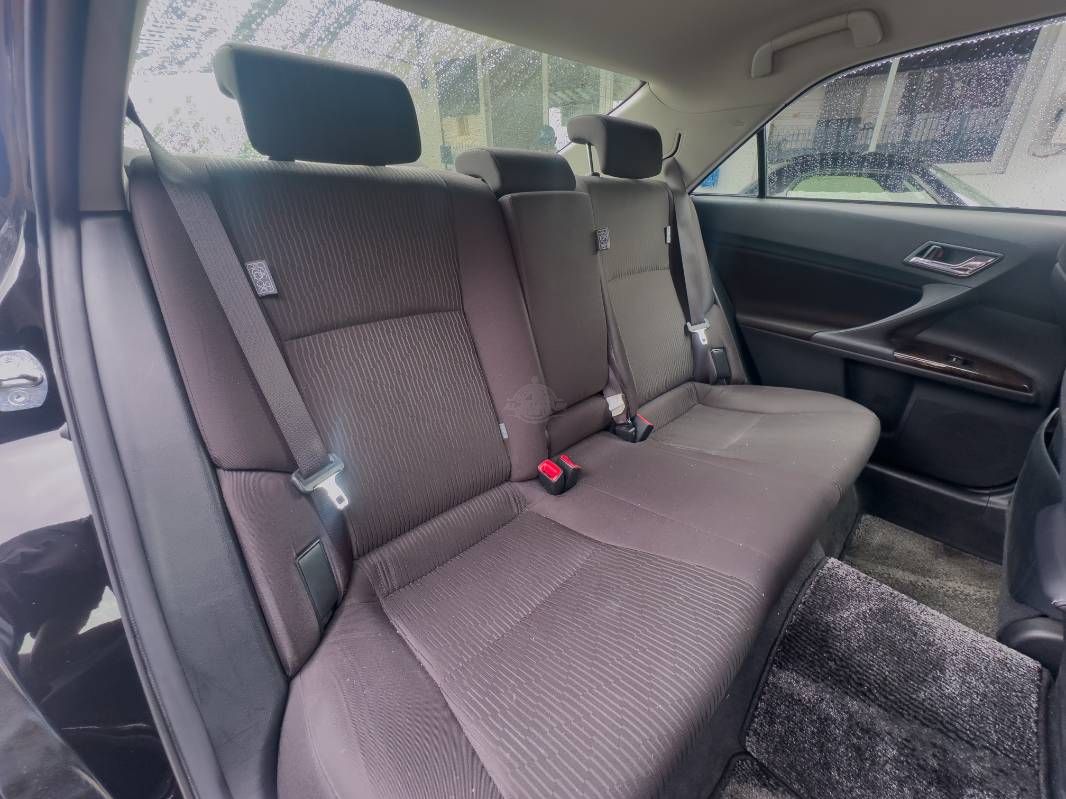 2019 Toyota Mark X in black, photo 12 of 12, for sale in Kenya (Ref T19-11760)