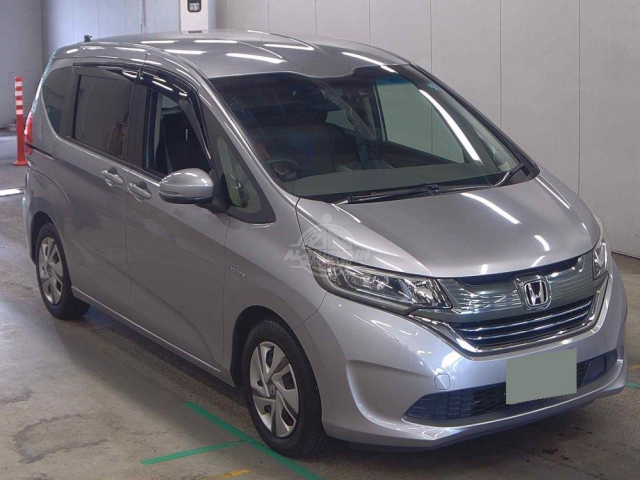 2019 Honda Freed in silver, photo 1 of 3, for sale in Kenya (Ref H19-07755)