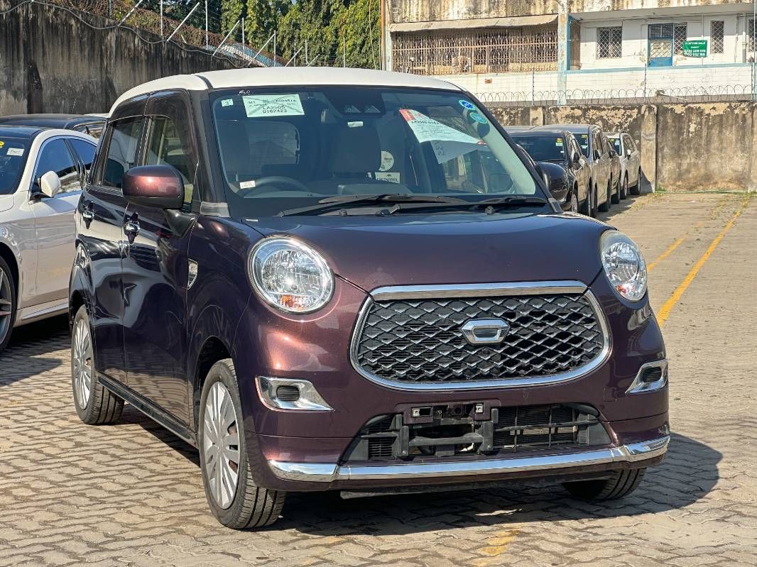 2019 Daihatsu Cast