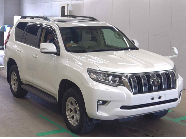 2019 Toyota Prado in pearl, photo 1 of 3, for sale in Kenya (Ref T19-00394)