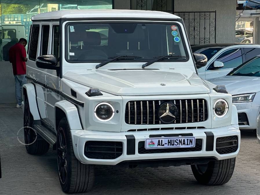 2018 Mercedes-Benz G350D in white, photo 7 of 12, for sale in Kenya (Ref M18-91629)