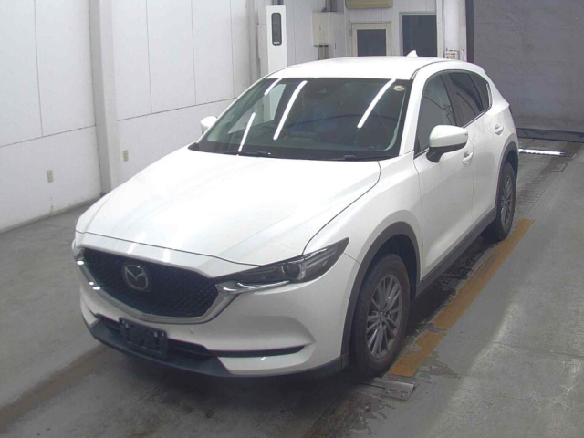 2020 Mazda CX-5 in pearl, photo 1 of 4, for sale in Kenya (Ref M20-26298)