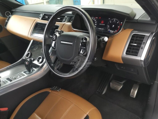 2019 Land Rover Range Rover in gold, photo 3 of 4, for sale in Kenya (Ref L19-93206)