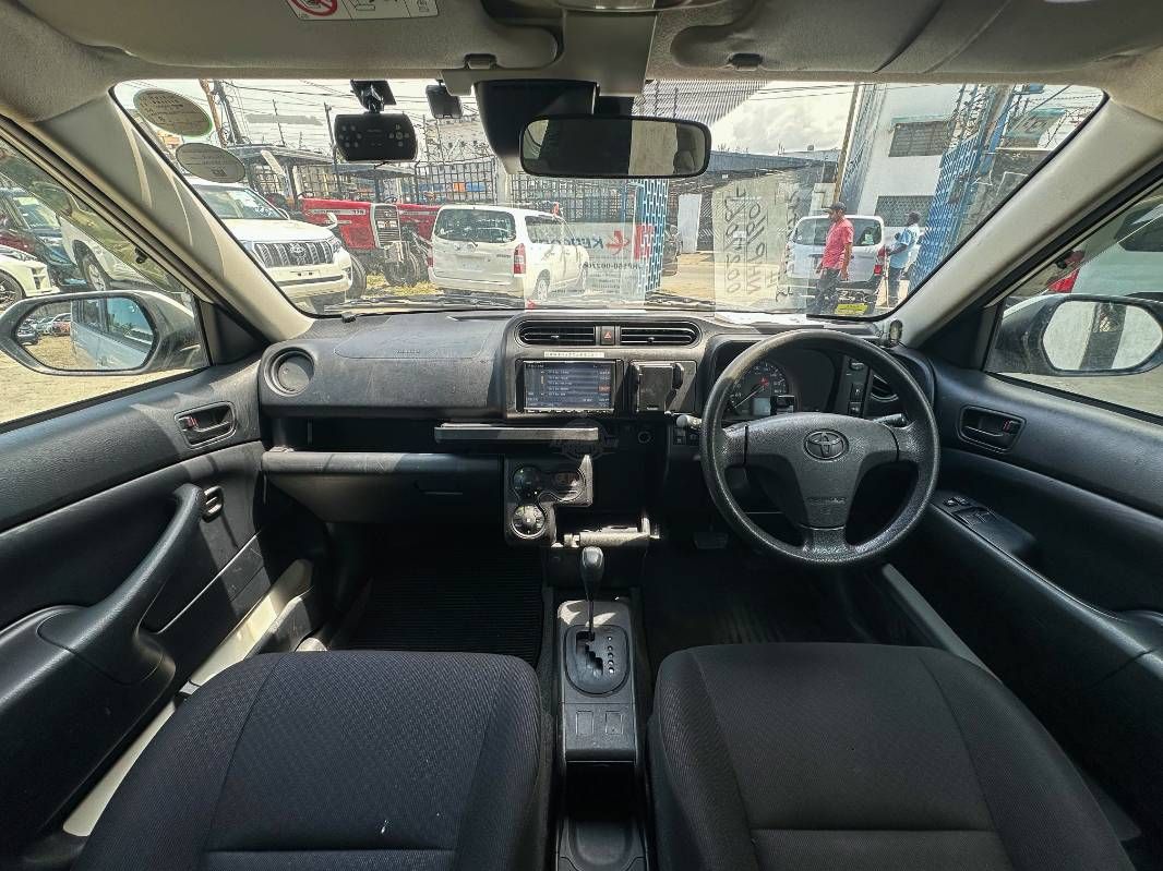 2021 Toyota Probox, photo 7