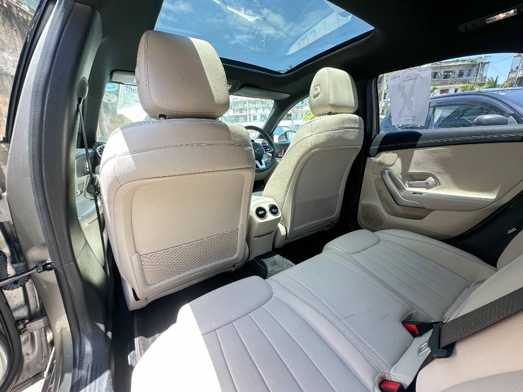 2019 Mercedes-Benz A250 in grey, photo 11 of 12, for sale in Kenya (Ref M19-14481)