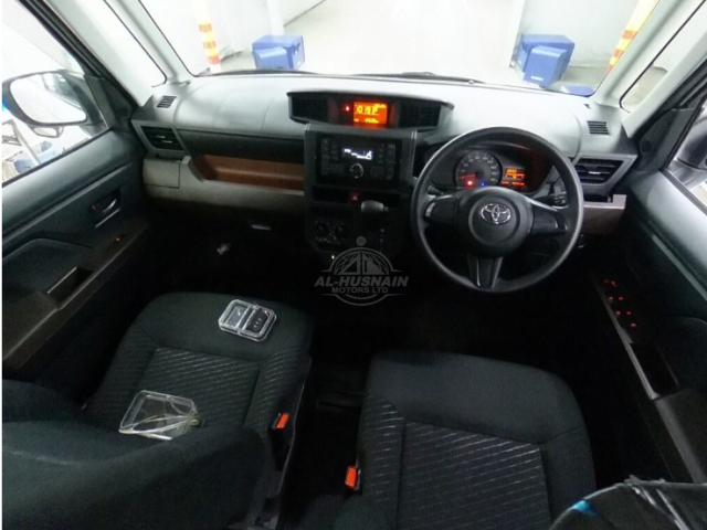 2020 Toyota Tank in pearl, photo 3 of 4, for sale in Kenya (Ref T20-68858)