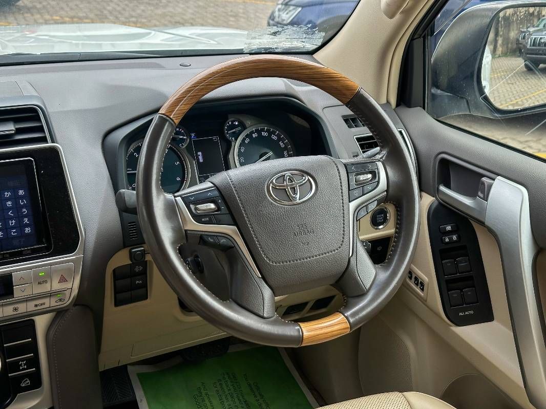2020 Toyota Prado