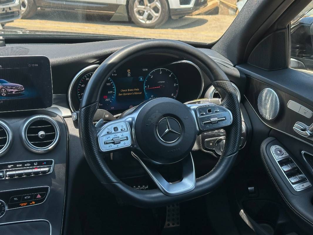 2019 Mercedes-Benz C220 in black, photo 9 of 13, for sale in Kenya (Ref M19-37069)