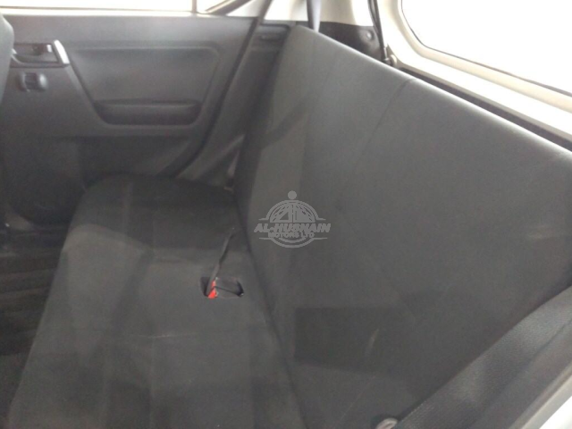 2019 Toyota Pixis in silver, photo 2 of 4, for sale in Kenya (Ref T19-18990)