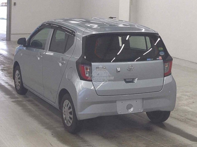 2019 Toyota Pixis in silver, photo 4 of 4, for sale in Kenya (Ref T19-18990)