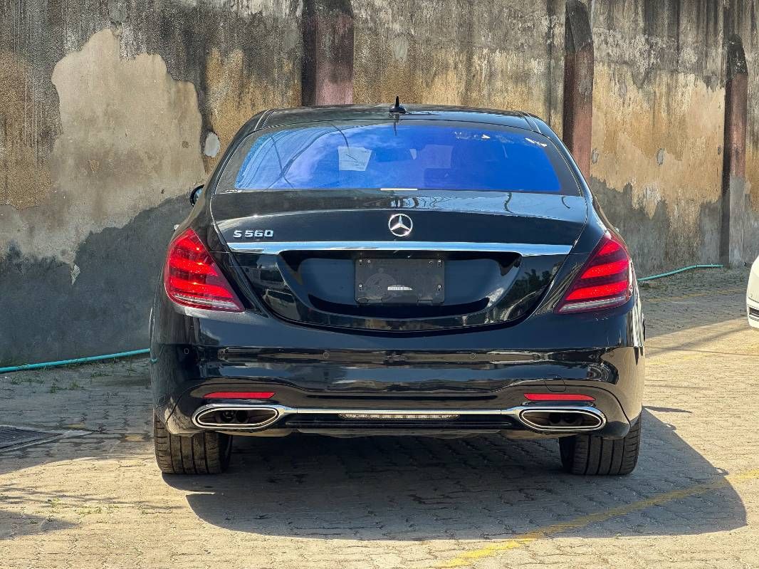 2020 Mercedes-Benz S560 in black, photo 5 of 12, for sale in Kenya (Ref M20-17510)