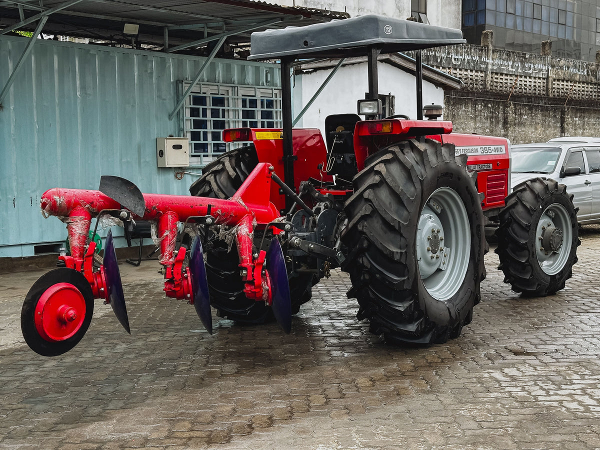 2024 Massey Ferguson MF-385 in red, photo 8 of 8, for sale in Kenya (Ref M24-90124)