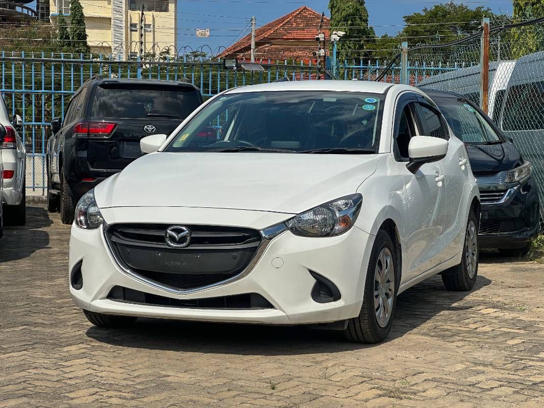 2019 Mazda Demio