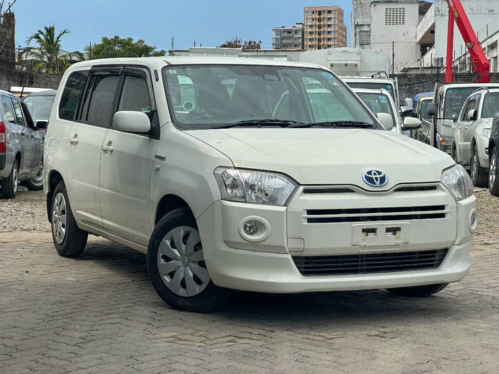 2019 Toyota Succeed in white, photo 1 of 15, for sale in Kenya (Ref T19-03794)