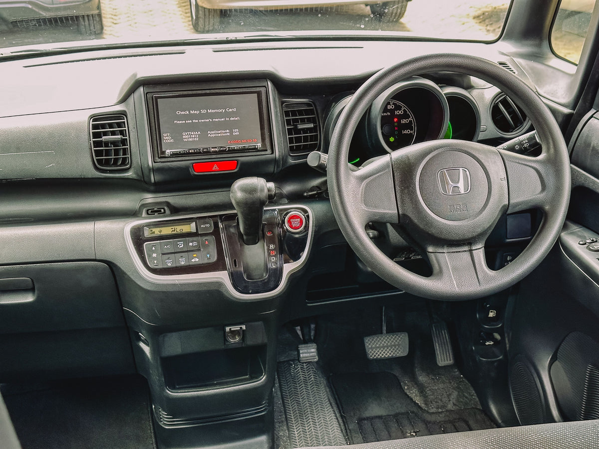 2017 Honda N-Box