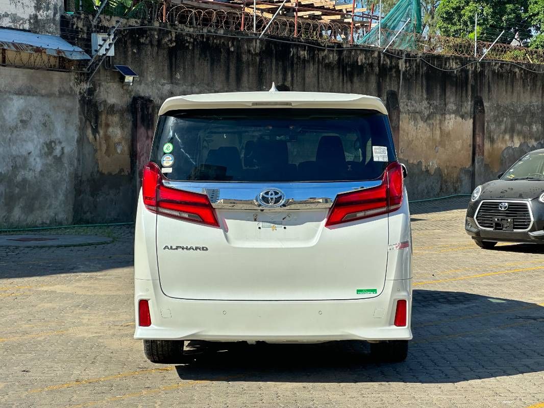 2020 Toyota Alphard