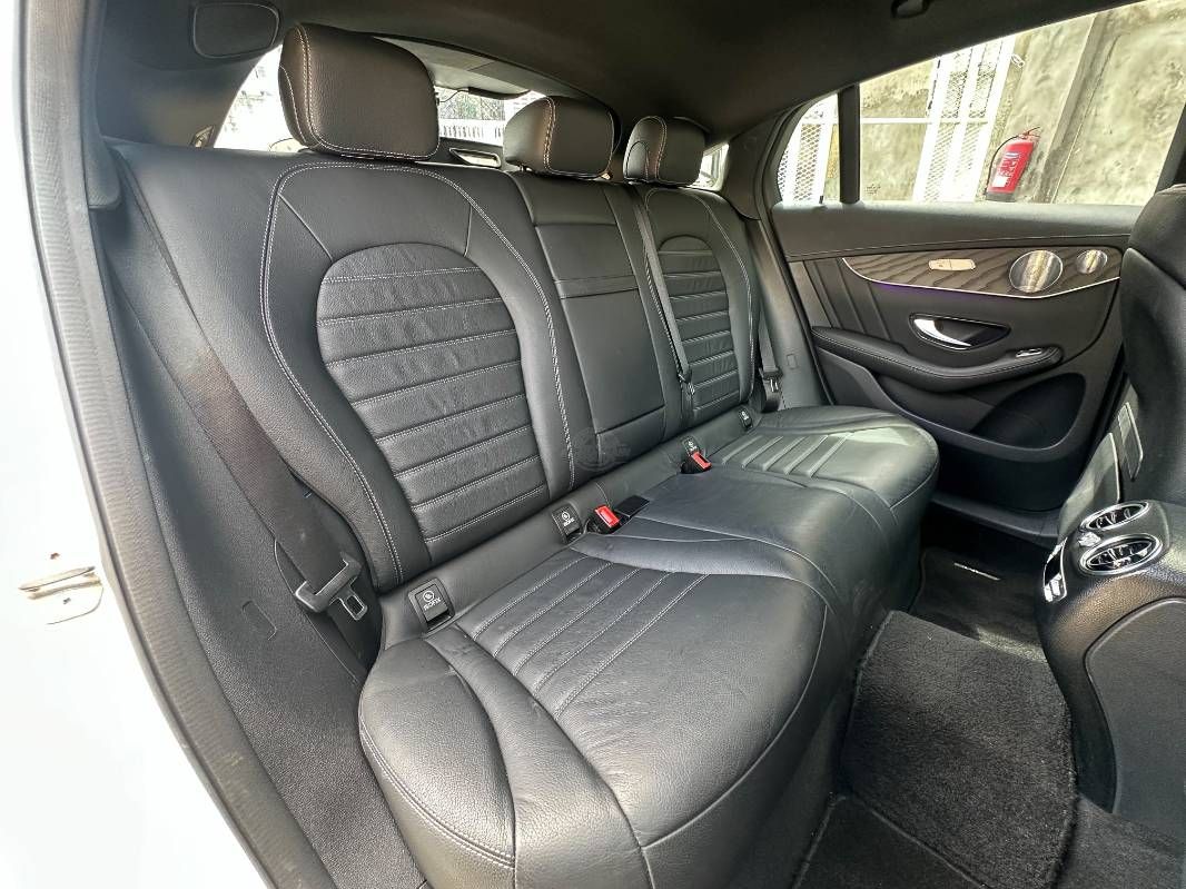 2021 Mercedes-Benz GLC300