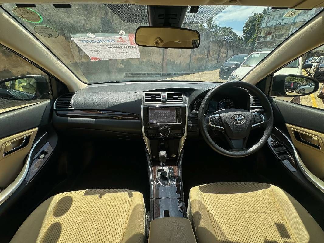 2019 Toyota Premio