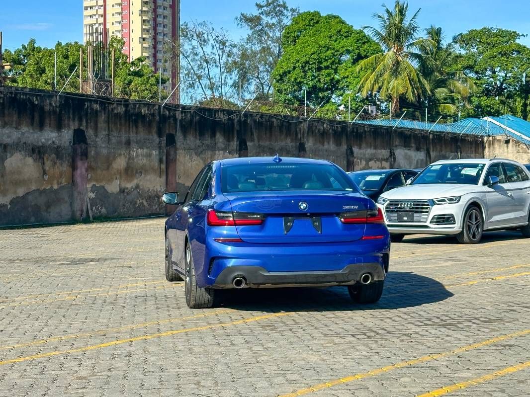 2019 BMW 320i