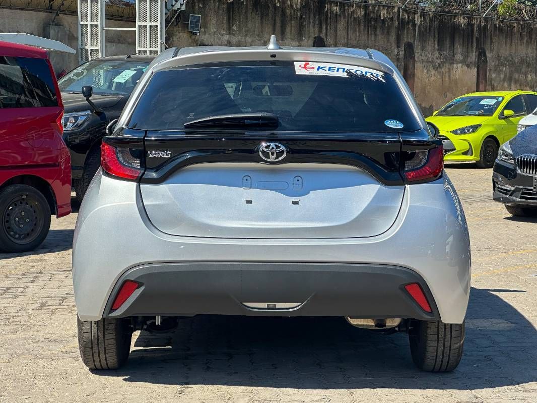 2020 Toyota Yaris, photo 4