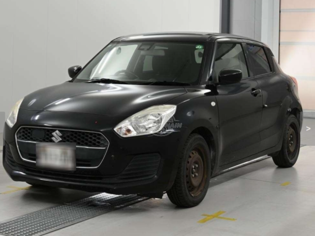 2019 Suzuki Swift in black, photo 1 of 3, for sale in Kenya (Ref S19-36311)