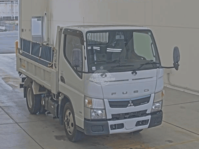 2019 Mitsubishi Fuso Canter in white, photo 1 of 9, for sale in Kenya (Ref M19-73812)