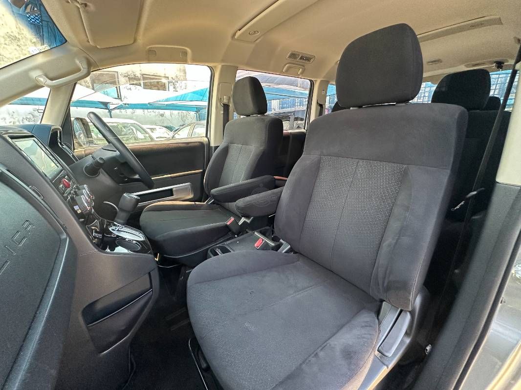 2019 Mitsubishi Delica