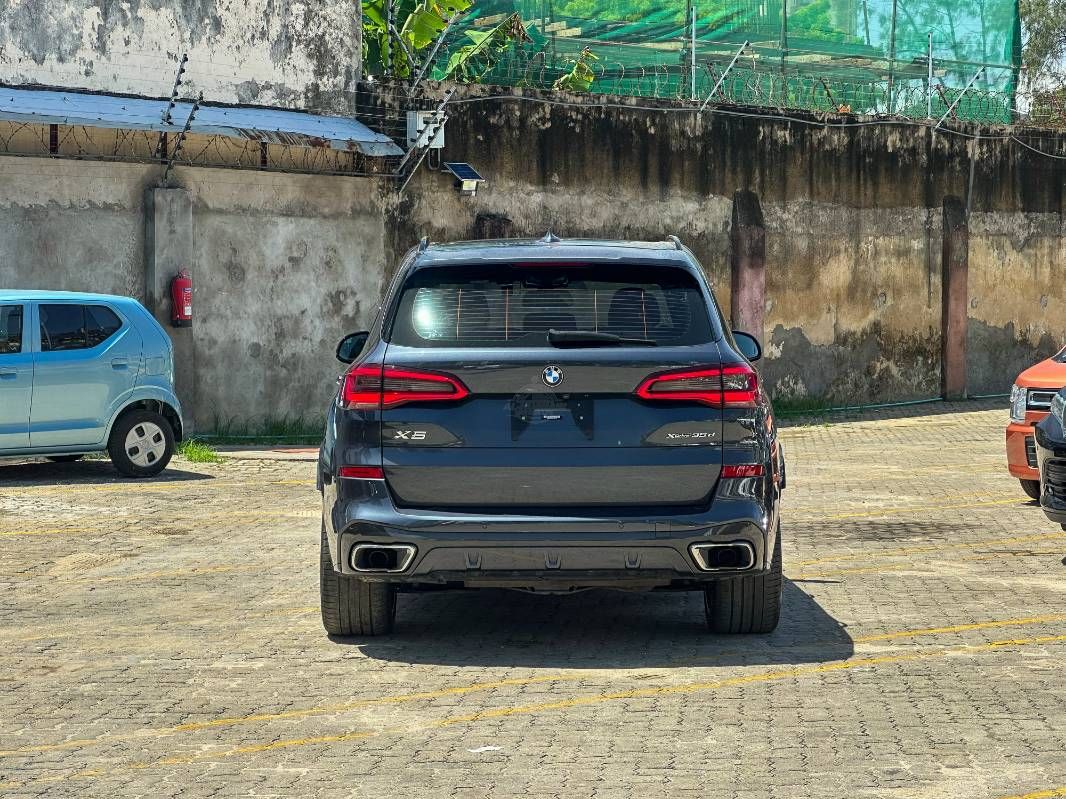 2019 BMW X5