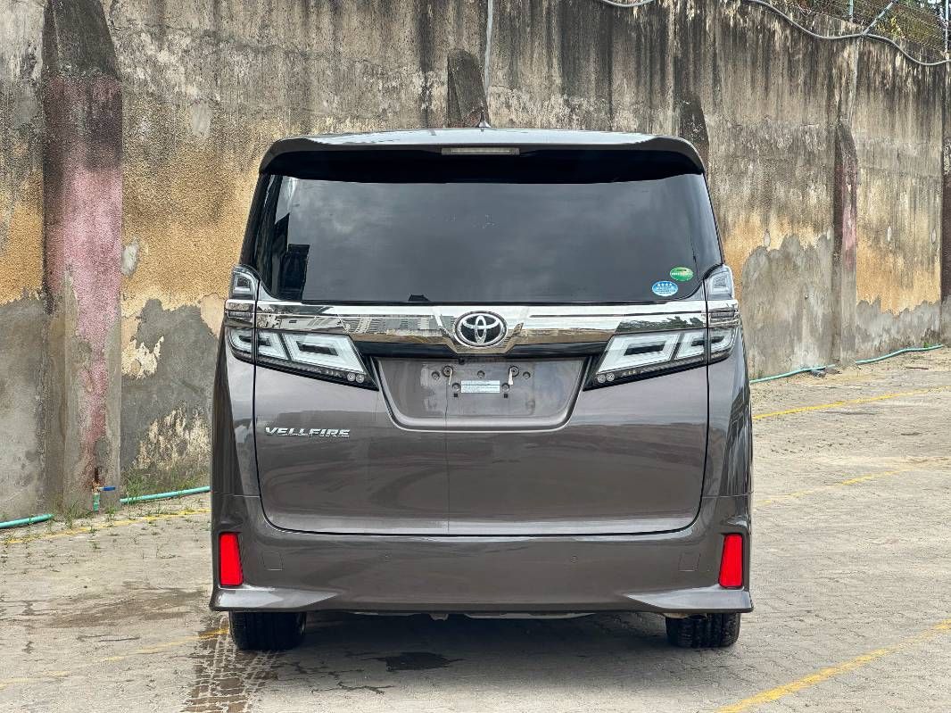 2019 Toyota Vellfire