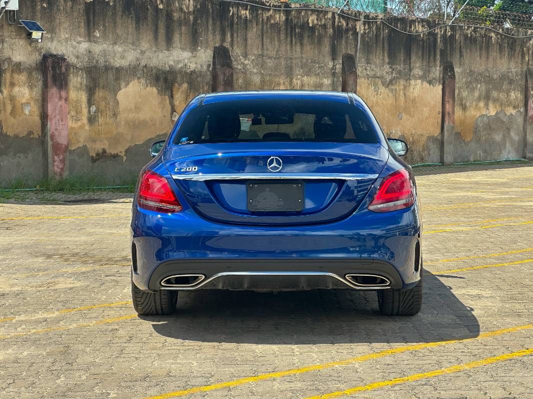 2019 Mercedes-Benz C200 in blue, photo 5 of 12, for sale in Kenya (Ref M19-71394)