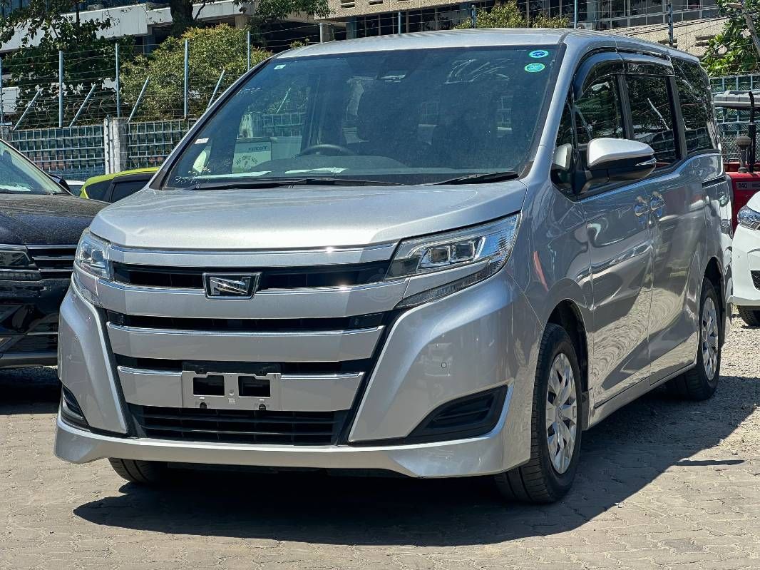2019 Toyota Noah in silver, photo 3 of 13, for sale in Kenya (Ref T19-33848)