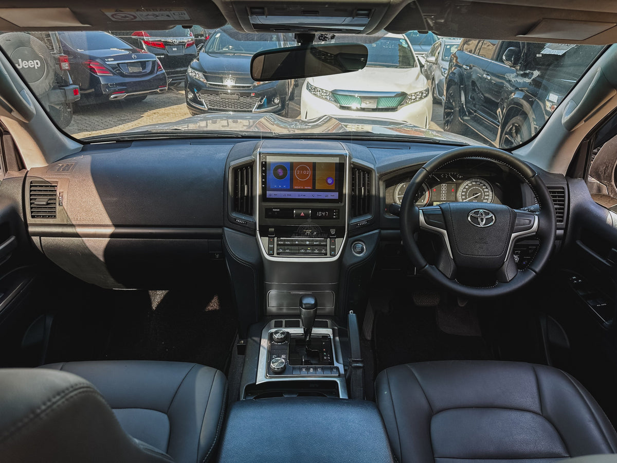 2016 Toyota Land Cruiser, photo 12