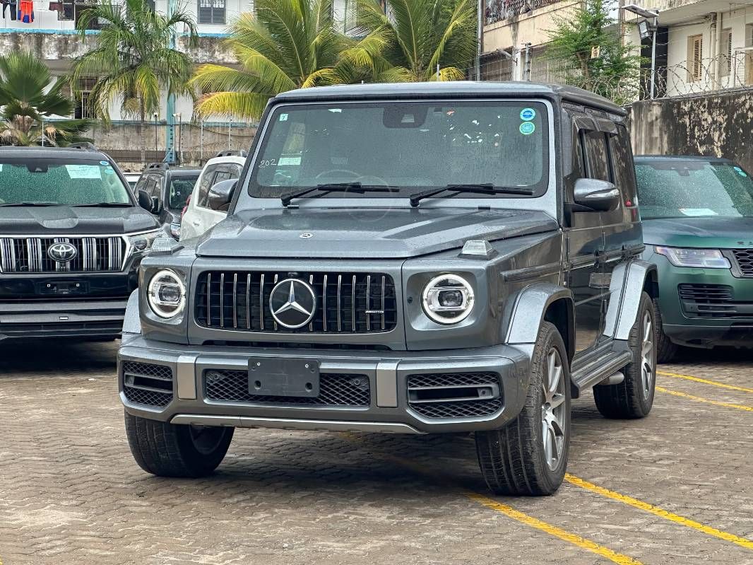 2019 Mercedes-Benz G63 in grey, photo 3 of 12, for sale in Kenya (Ref M19-25945)