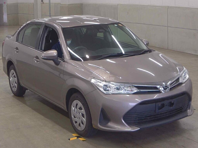 2019 Toyota Axio in brown, photo 1 of 4, for sale in Kenya (Ref T19-67017)